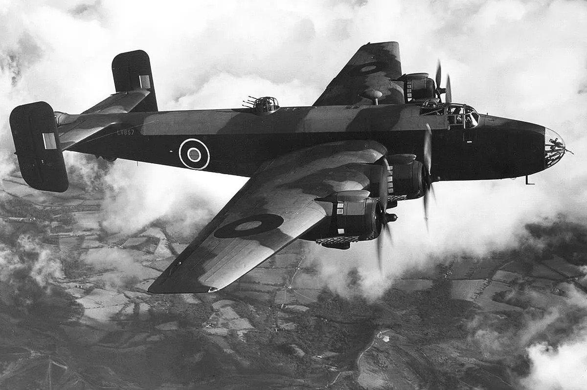 Handley Page Halifax B.III of 51 Sqn