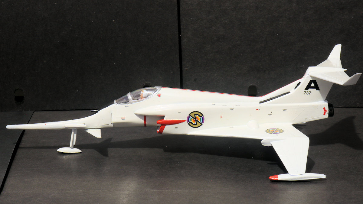 Angel Interceptor scale model 1:72 scale by Airfix