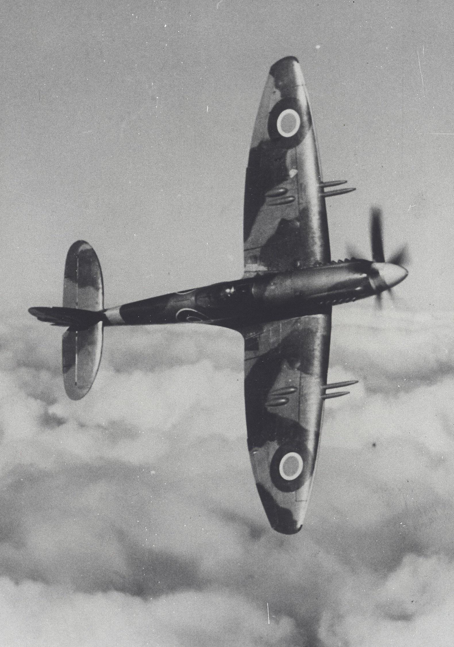 Supermarine Spitfire F Mk. 24