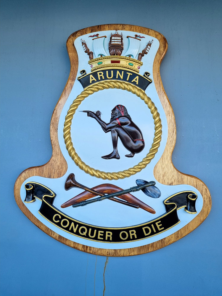 HMAS Arunta (FFH 151) Crest