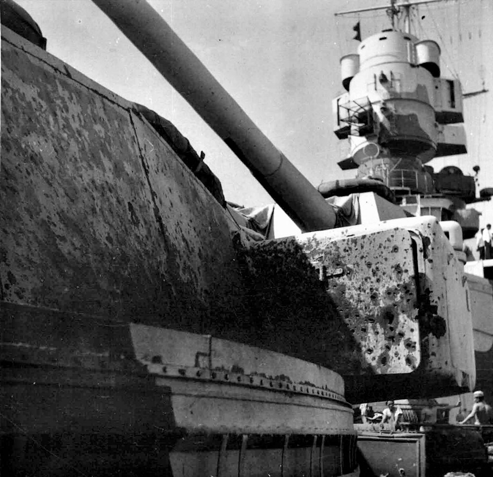 Damage suffered by the battleship Littorio on 15 June 1942, during Operation Vigorous