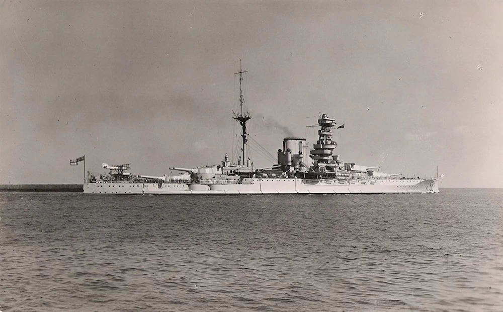 HMS Valiant after her first major refit with her Mediterranean Fleet light grey paint job, which she wore from July 1935 to March 1937