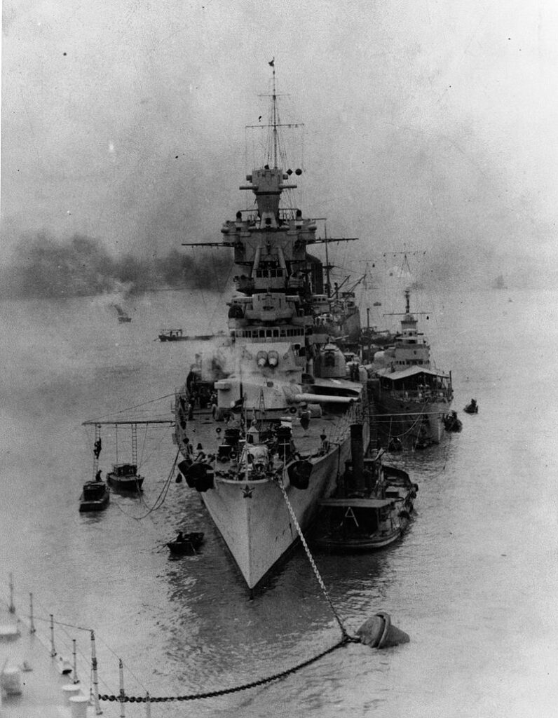 Trento with destroyer Espero tied up next her, Shanghai, China. 1932