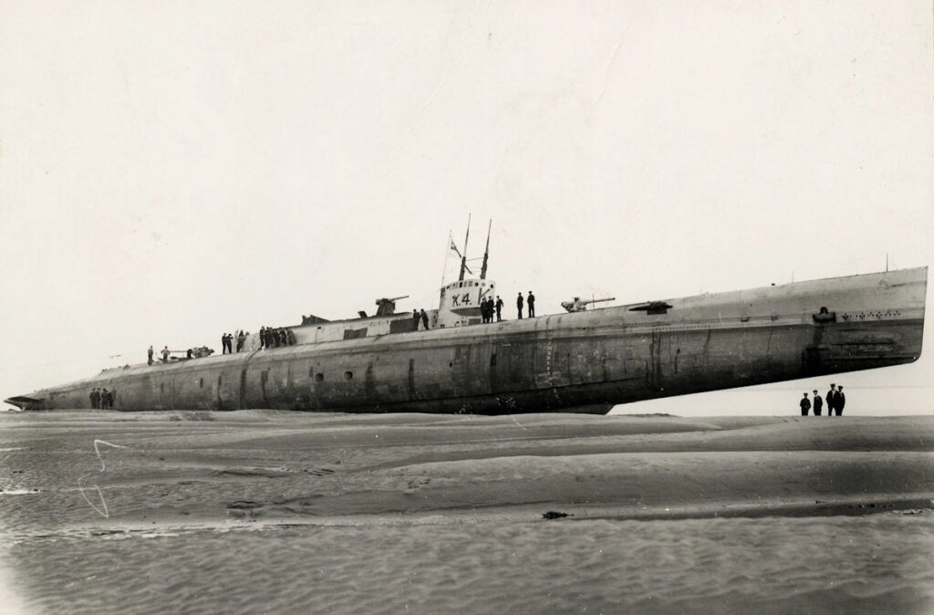 HMS K-4 on the shallows of Walney Island at low tide, January 1917