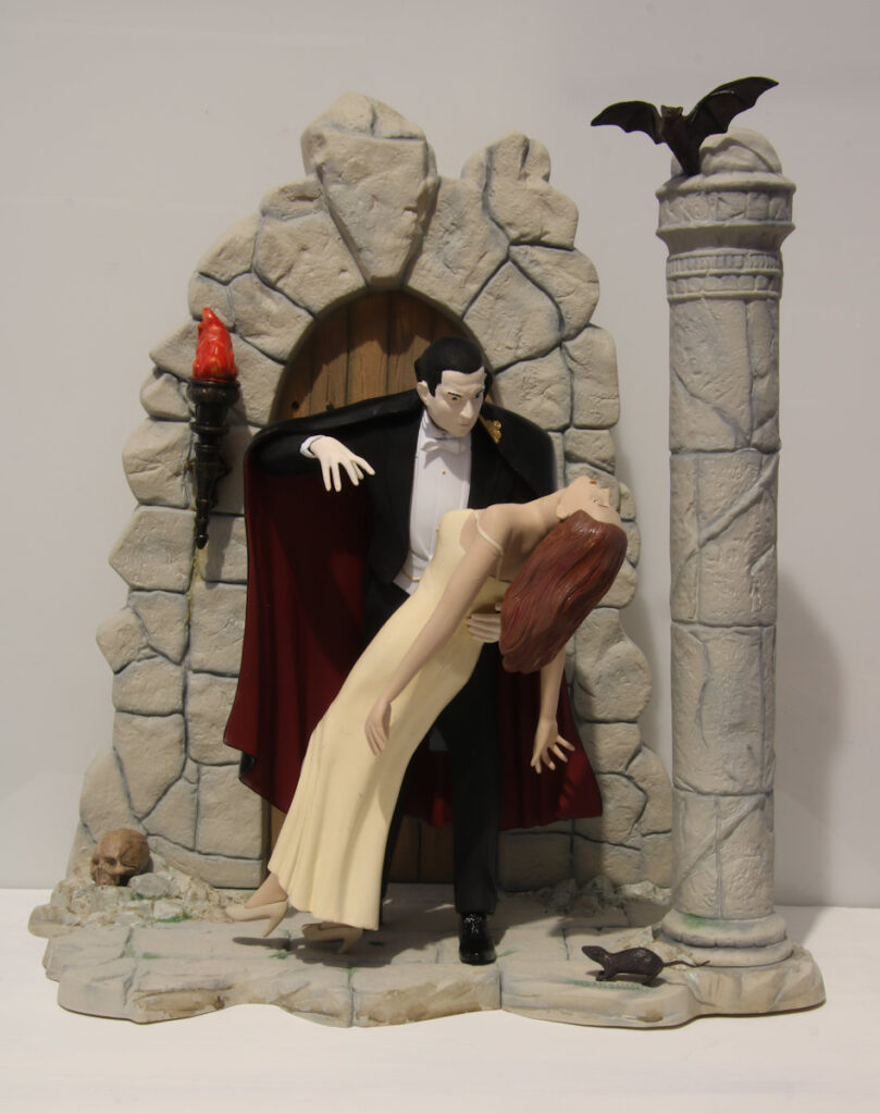 Dracula 1:8 Scale Model