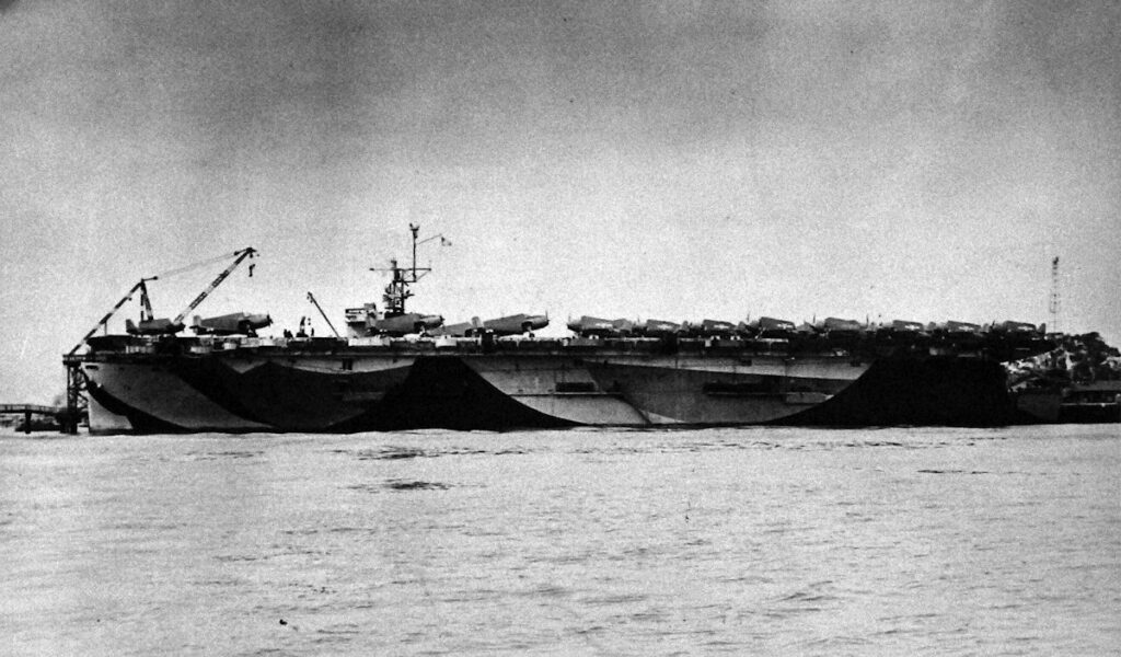 USS Gambier Bay (CVE-73), 23 November 1944