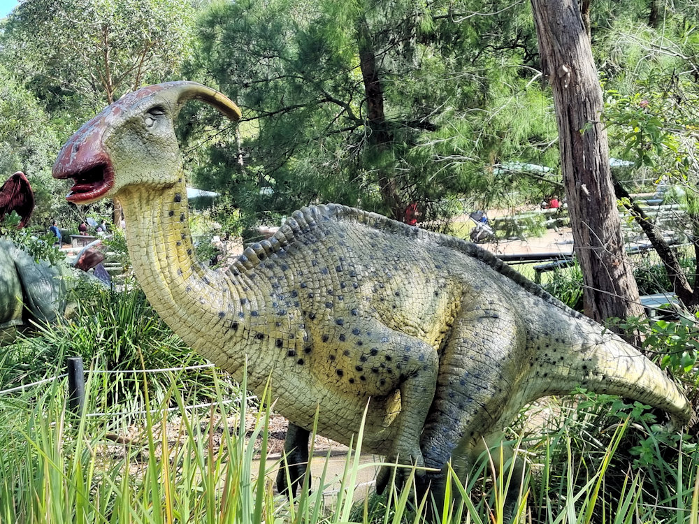 Parasaurolophus statue