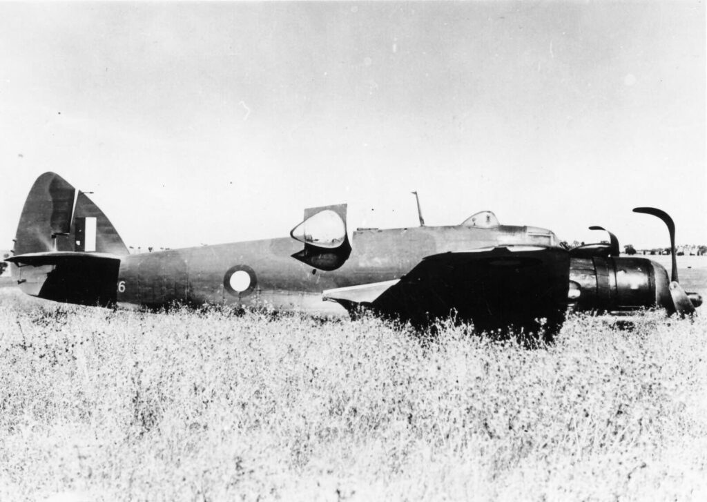 Beaufighter A19-26 ex T4978 crashed at Wagga NSW 1943