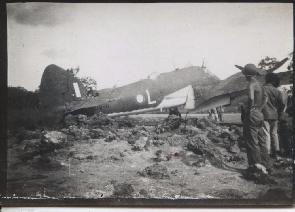 Beaufighter IC A19-11 of 30 Squadron RAAF