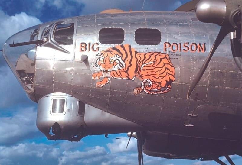 Big Poison Boeing B-17G Flying Fortress 43-37894 849BS/490BG