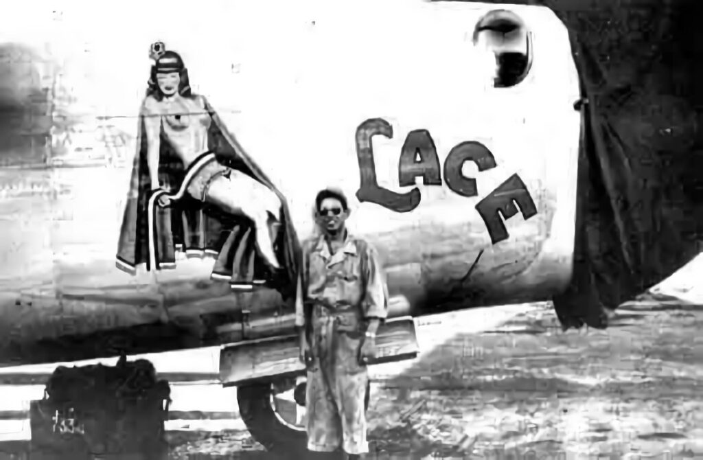 Consolidated B-24H-FO Liberator Lace s/n 42-95076 of the 732BS, 453BG, 8th AF