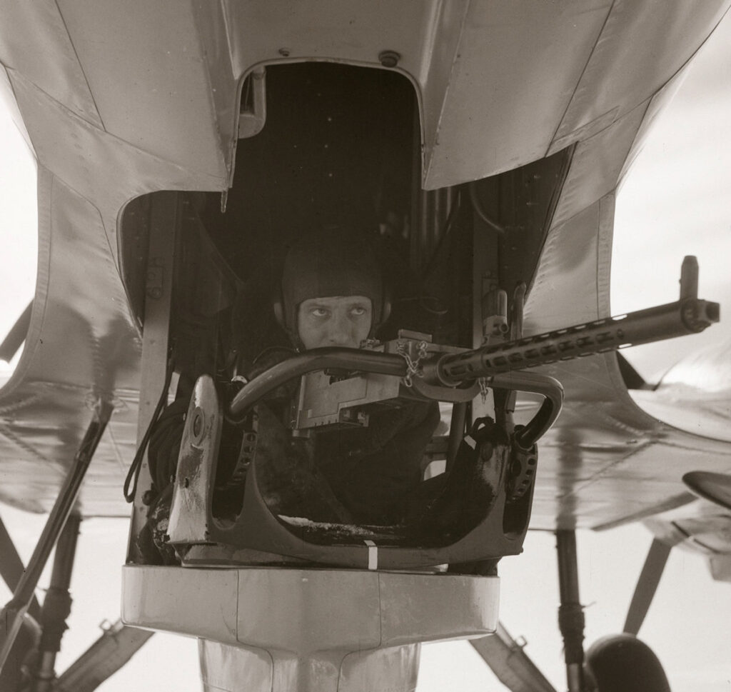 Swedish Junkers B3D (Ju 86K-13) ventral gun position