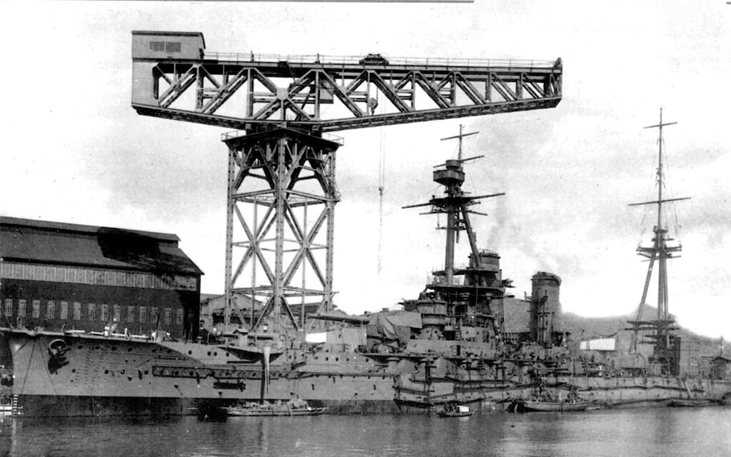 Hyuga fitting out 1917