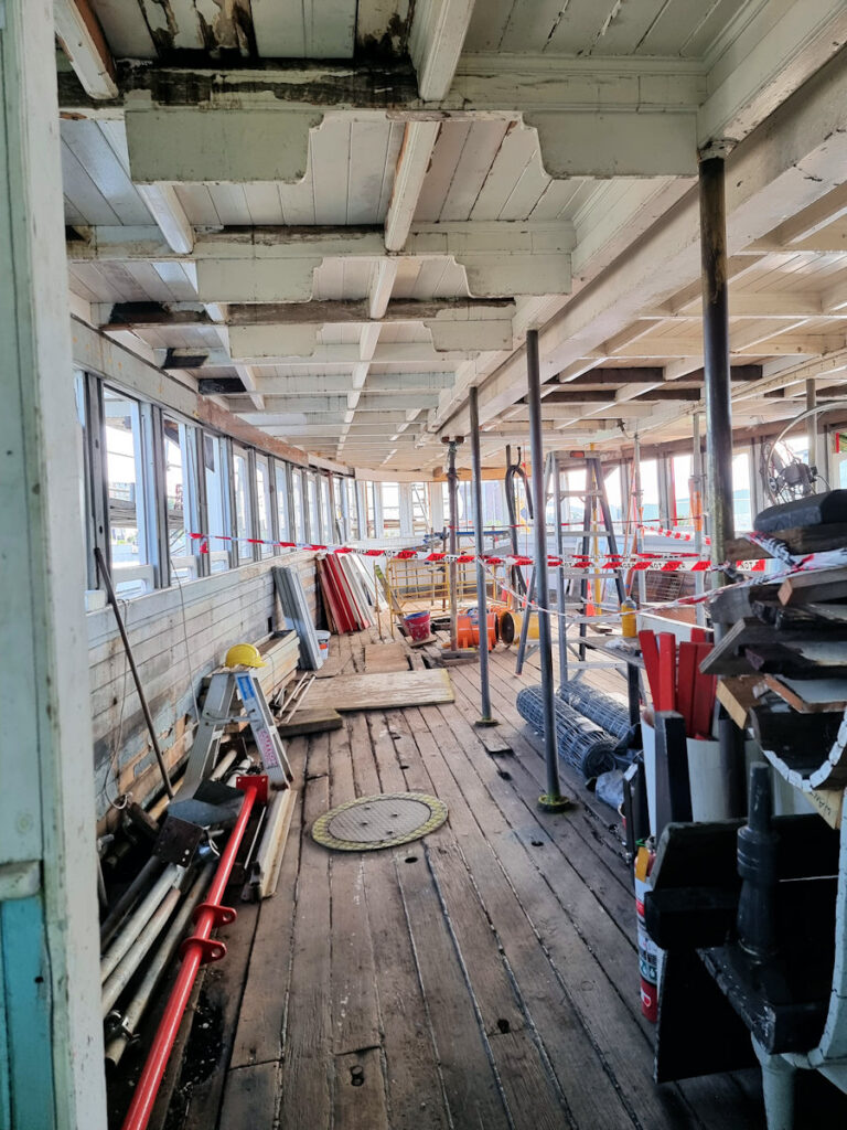 Kanangra's lower deck interior