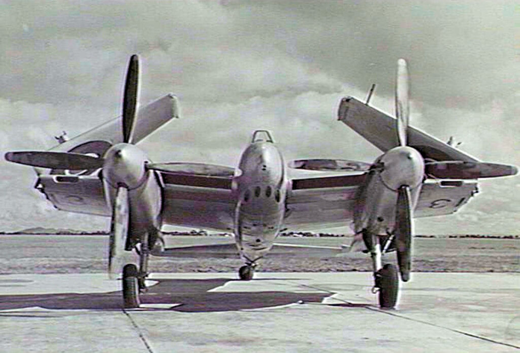 de Havilland Sea Hornet F.20 TT213 RAAF A83-1