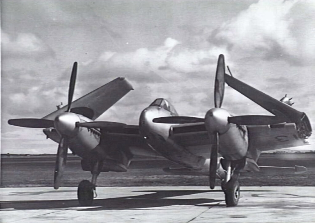 de Havilland Sea Hornet F.20 TT213 RAAF A83-1