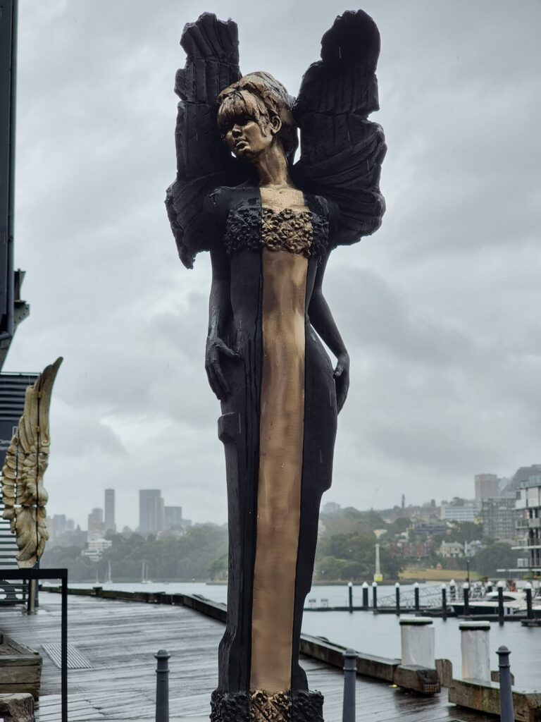 Chameleon by Stephen Glassborow Sydney Sculpture Exhibition – Walsh Bay