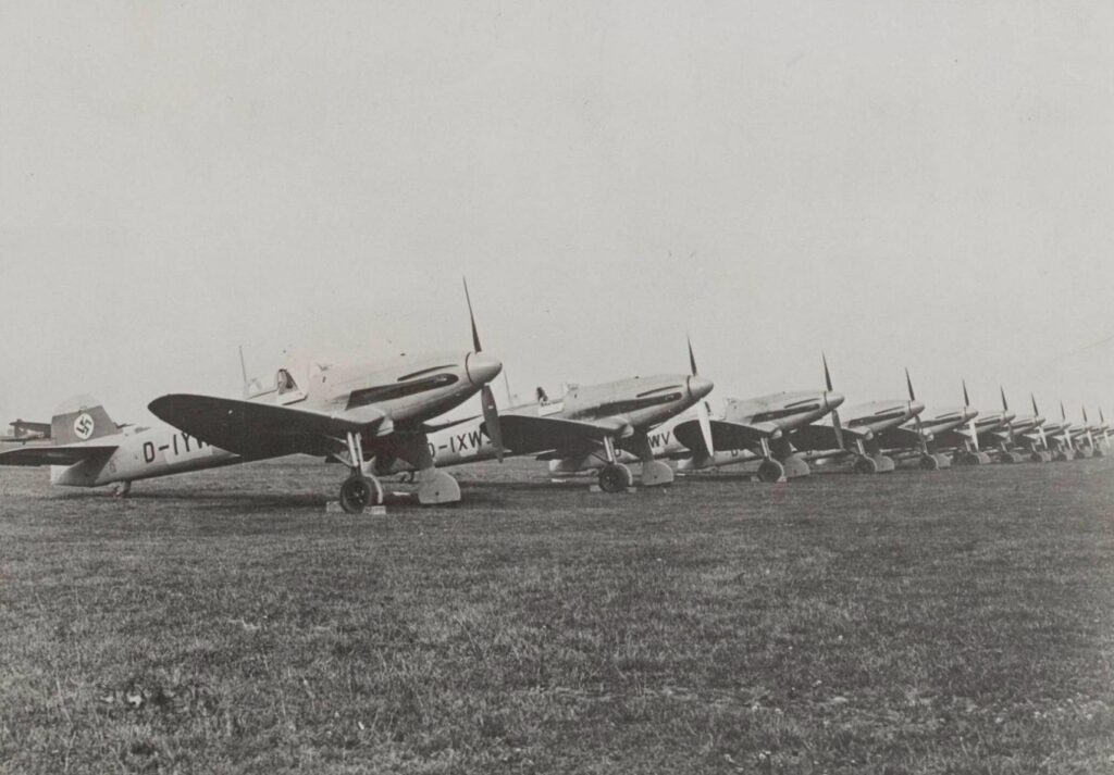 Heinkel He 112 line-up