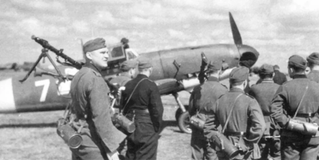 Messerschmitt Bf 109G-2 of the RRAF 7FG. White 7. Rumanian AF Dnepropetrovsk. Southern Russia. April 1943