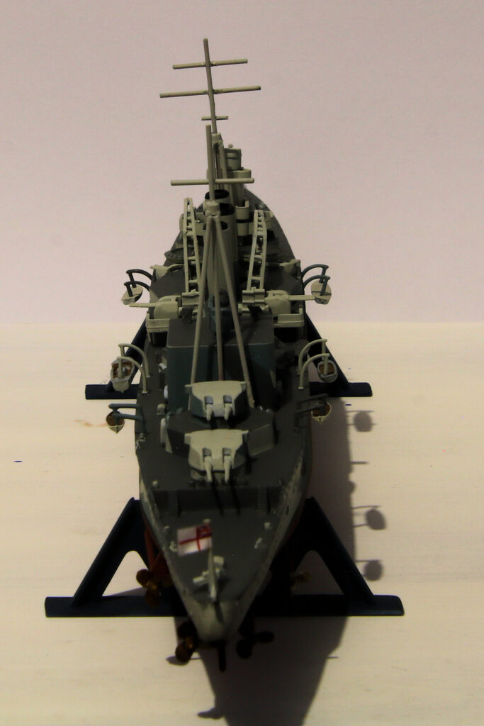 HMS Suffolk Airfix 1/600 Scale model