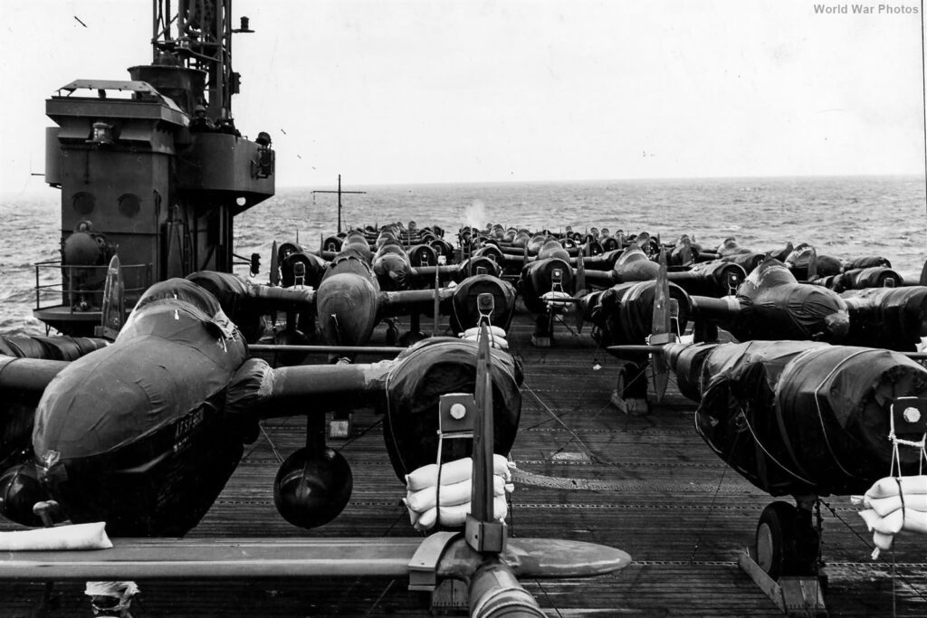 USS Nassau (CVE-16) transporting Lockheed P-38 Lightnings June 1943