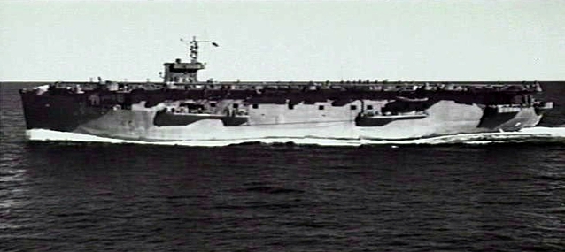 USS Nassau (ACV-16) underway, 2 July 1943